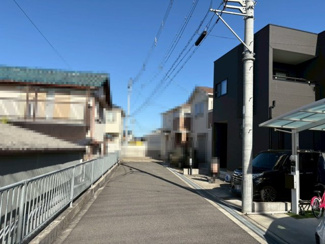 【前面道路含む現地写真】 | 畑町3丁目　中古戸建 | 旭保育所まで徒歩８分！小さなお子様のいるご家庭も安心ですね！