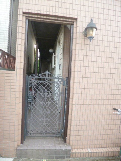 パールハイツのエントランス|★入口門扉★