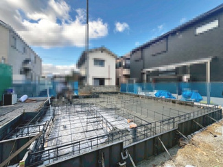 【外観】 | 堀上緑町2丁目　新築戸建 | 南東向き日当たり良好！たっぷりの陽光に包まれる明るい住まい！