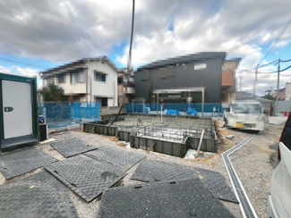 【駐車場】 | 堀上緑町2丁目　新築戸建 | 令和８年３月完成予定！綺麗なお家で気持ちのいい新生活をここではじめませんか♪