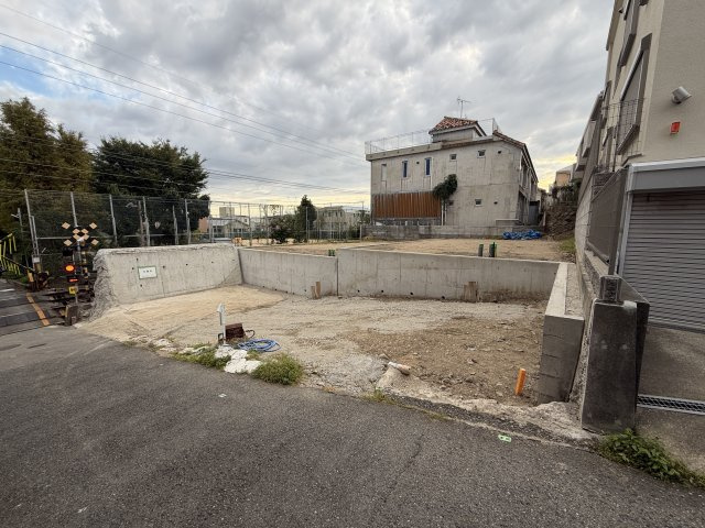 【ヴィレッタの杜】本山北町五丁目Ｄ　土地の前面道路含む現地写真|前面道路含む現地写真です