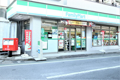 ファミリーマート南行徳1丁目店まで270m