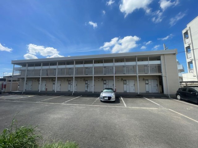 レオパレス栄谷