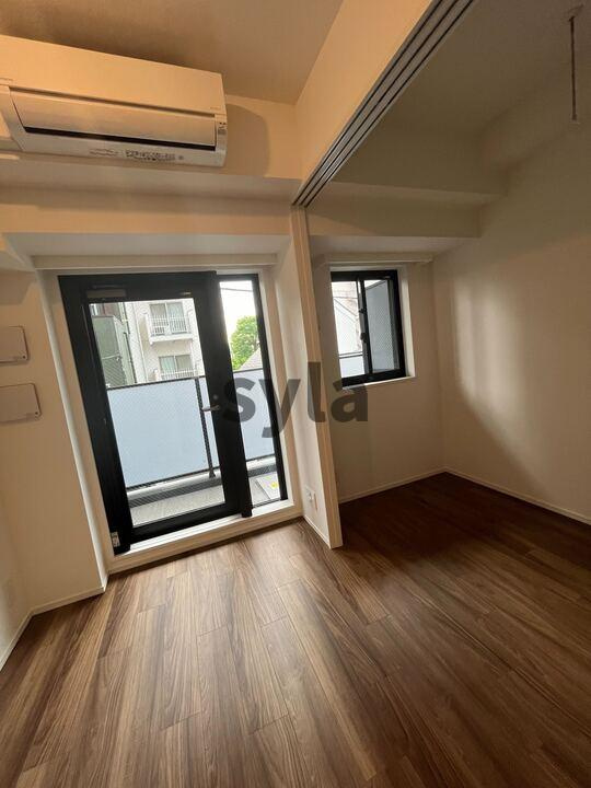 SYFORME NEXT MUKOJIMAの居間・リビング