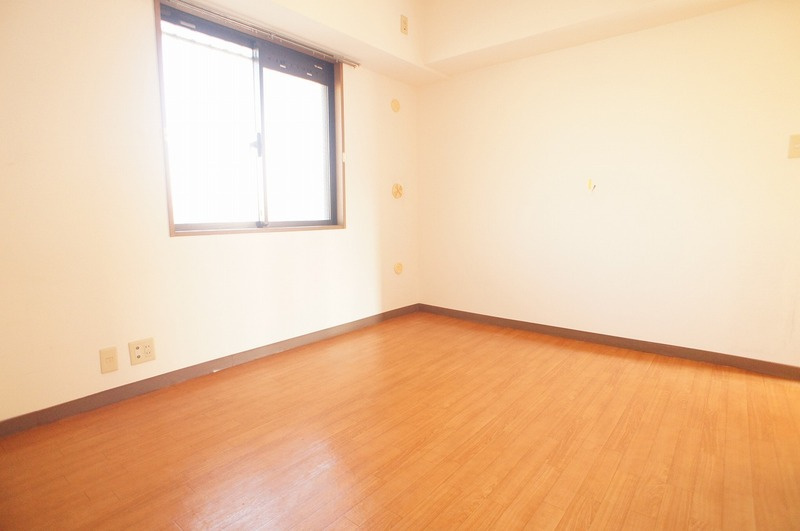 アールスコート高根台の内装