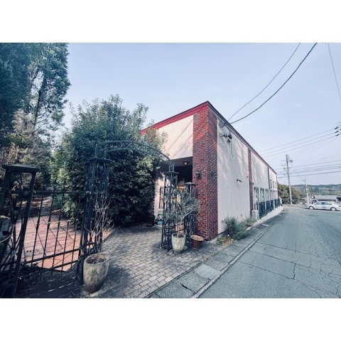 瑞浪市西小田町４丁目の店舗一部