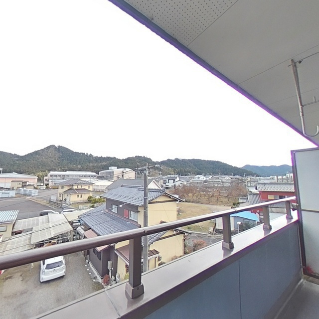 ディスティーノ高富のバルコニー