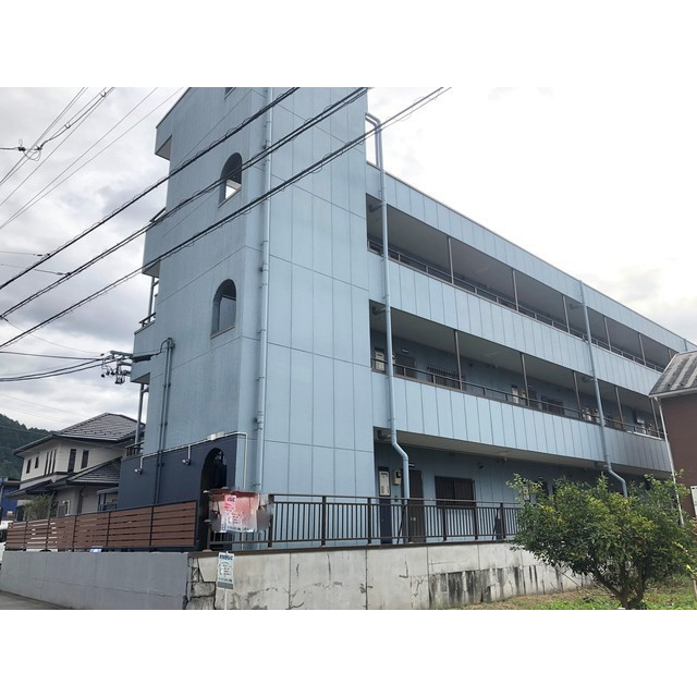 ディスティーノ高富の外観