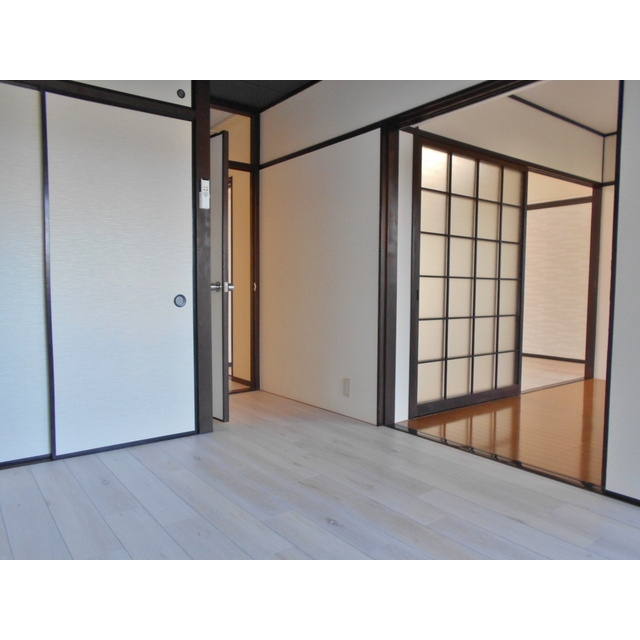 シャルム岐阜の居間・リビング