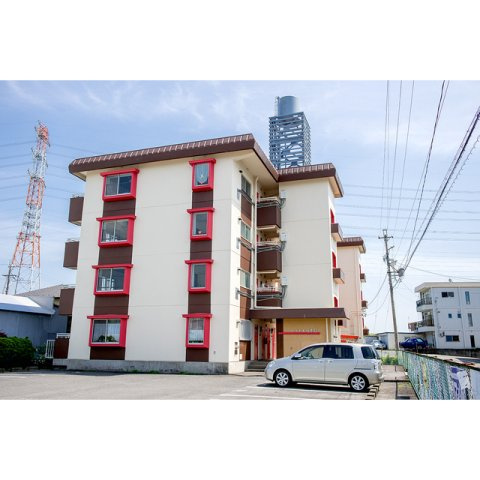 シャルム岐阜の外観