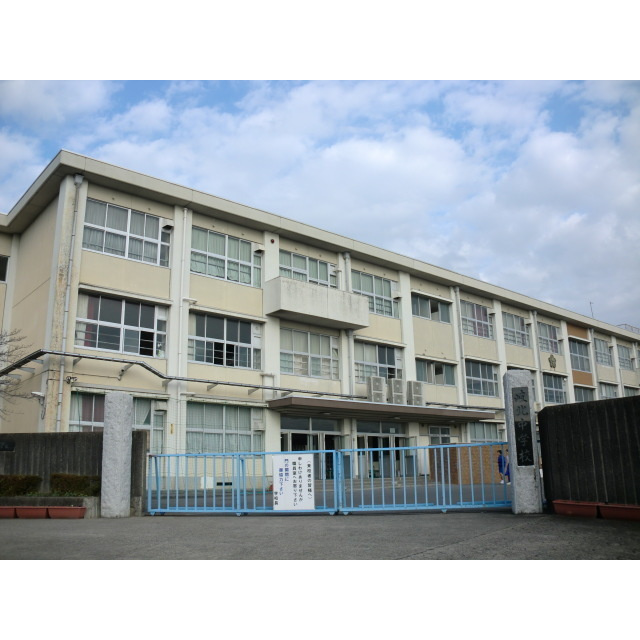 シャルム岐阜の周辺|岐北中学校