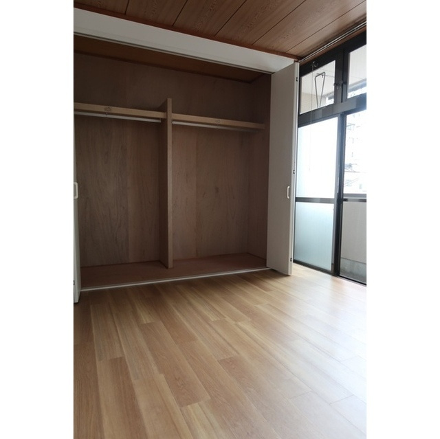 坂野ビルの内装