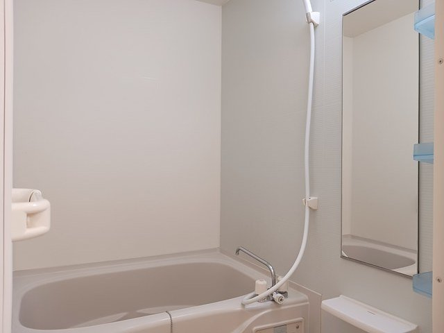 アンソレイユＡの浴室|ゆったり過ごせるお風呂です