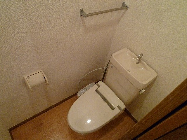 ソレアード７１Ａのトイレ|トイレです