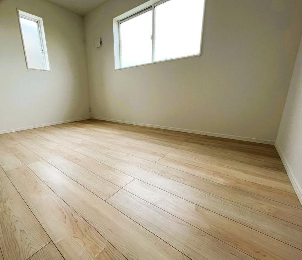 【洋室】 | 写真は同社施工例です。