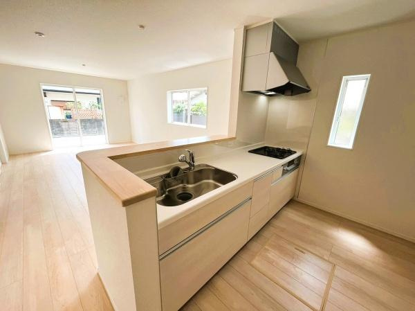 【キッチン】 | 写真は同社施工例です。