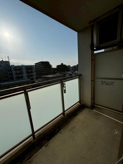 【バルコニー】 | ＨＦ草加レジデンス | 写真は別のお部屋のものです。
