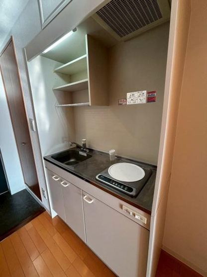 【キッチン】 | ＨＦ草加レジデンス | 写真は同タイプの別のお部屋のものです。