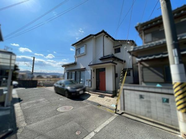 和歌山市紀三井寺　中古戸建の前面道路含む現地写真