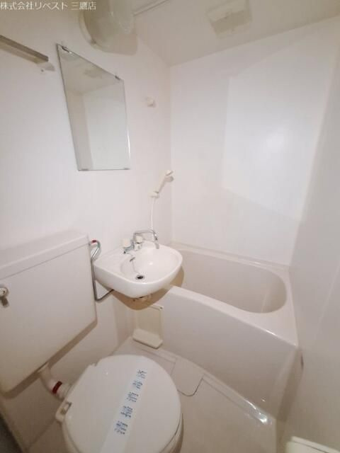 シャトレ武蔵野の浴室