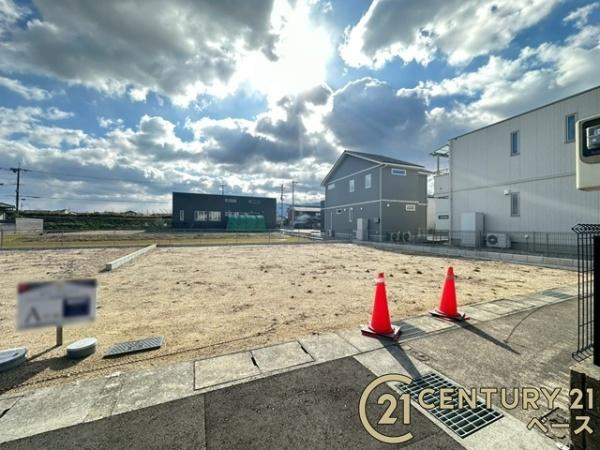 香芝市狐井の売地の外観|■現地撮影写真■建築条件なし土地！近鉄大阪線「五位堂駅」まで徒歩９分です！お気軽にお問い合わせください！