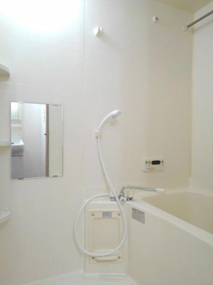 【浴室】 | コーポラス・カマタ　Ａ