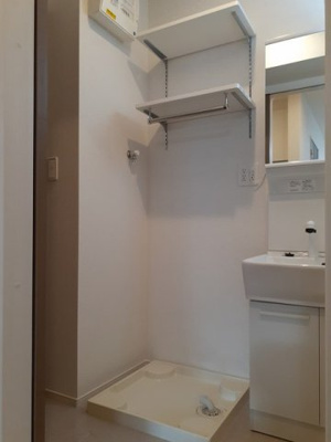 【内装】 | ユイナス