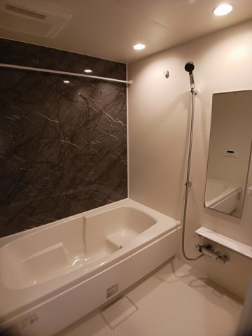 ハピネスⅠ番館の浴室