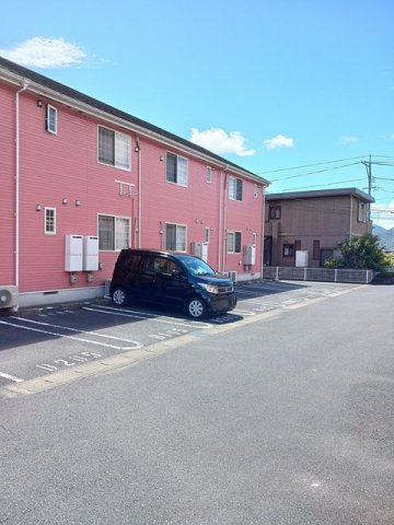 パストラルＡの駐車場