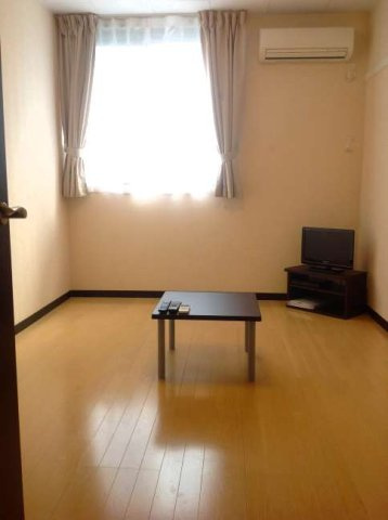 レオネクストプレジャーライフの居間・リビング