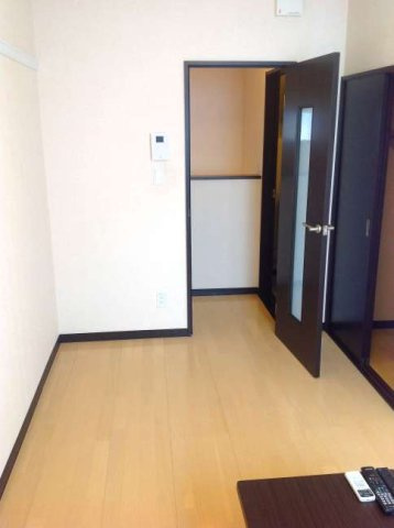 レオネクストプレジャーライフの居間・リビング