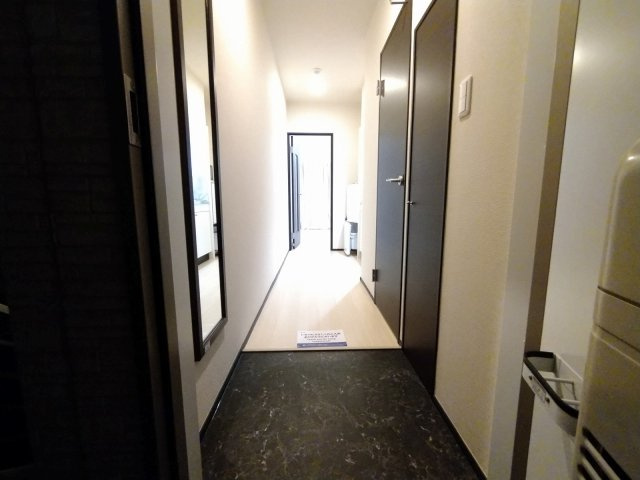 クレイノライズ日吉の玄関