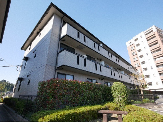 ヴィラ・コンフォールⅢ