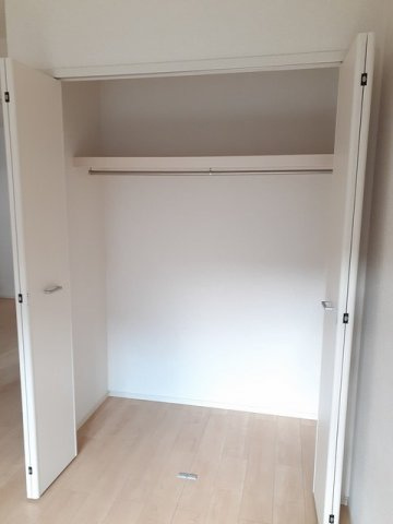 メゾン　ド　フランⅡの収納