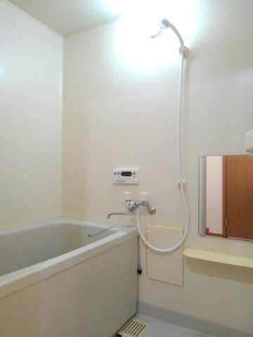 エトワール八尾Ⅱの浴室