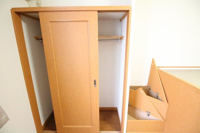 レオパレスフローラ湯築の内装|備品や設備仕様は号室等により異なります現地をご確認下さい。