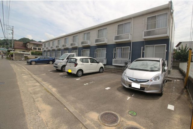 レオパレスフローラ湯築のその他