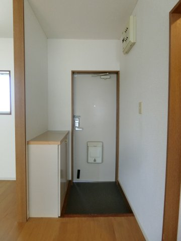 ニューシティ美保Ｂの玄関