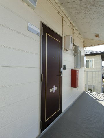 ニューシティ美保Ｂの玄関