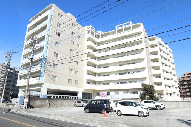 プルミエール入間シティの外観|外観南側からの撮影です。（2026年1月撮影）