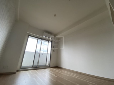 【居間・リビング】 | La Douceur九条 | La Douceur九条　洋室