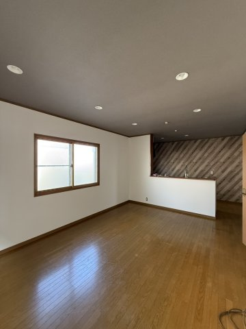 岩出市森・中古戸建・116508の居間・リビング