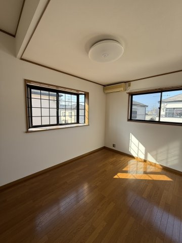 岩出市森・中古戸建・116508の洋室