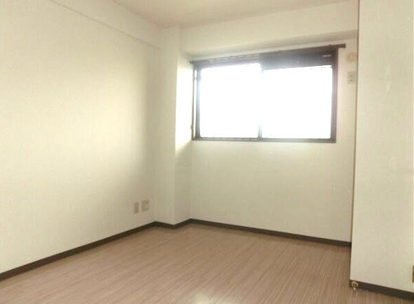 レージュ徳重の寝室