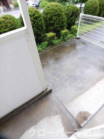 サンライズ川原Ｂのバルコニー