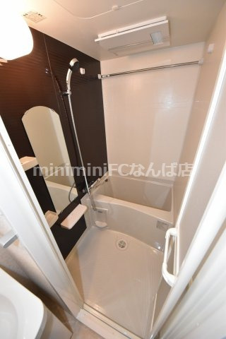 ラグゼ西長堀の浴室