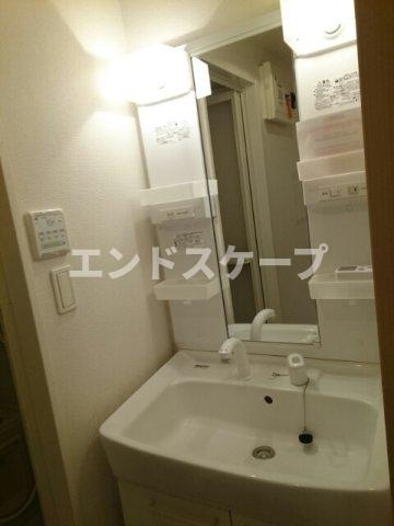 アーバンⅡの洗面所|高崎、前橋のお部屋探しはエンドスケープまで！お客様の理想お聞かせ下さい♪