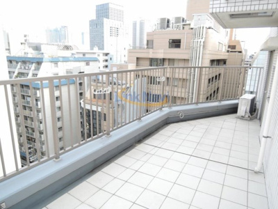 【バルコニー】 | オリエンタル南堀江
