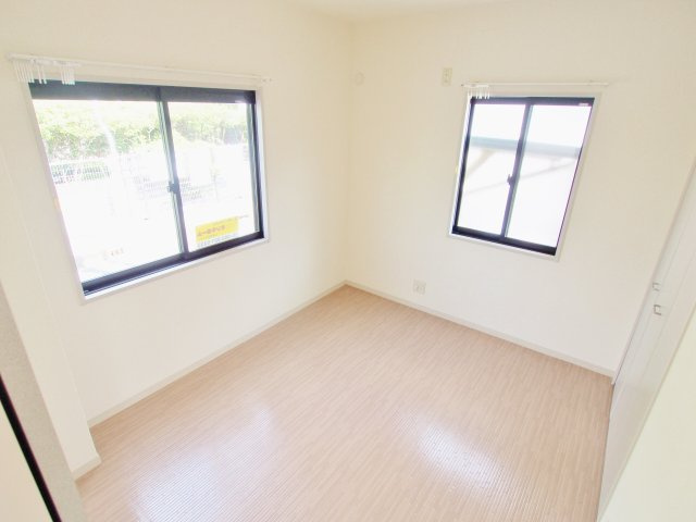 グリーンコートAの洋室