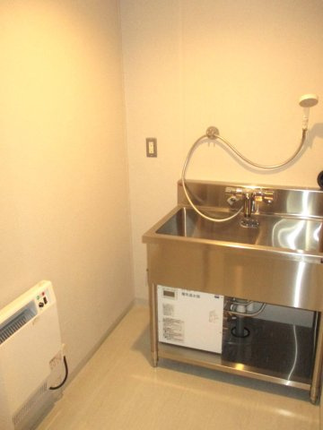 【その他共用部分】 | ブランズ新札幌 | ●ペット飼育可(1階フロアに居住者専用のグルーミングルーム付※規約有り)